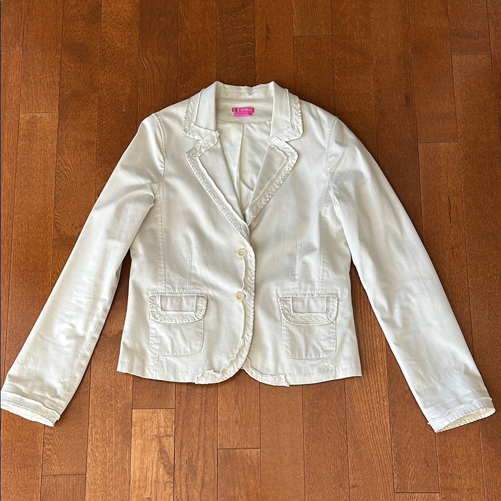 BCBGirls off white Blazer with Button Details